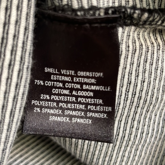 Anthropologie Postmark Keisha Grid Print Structured Top EUC - Picture 6 of 6